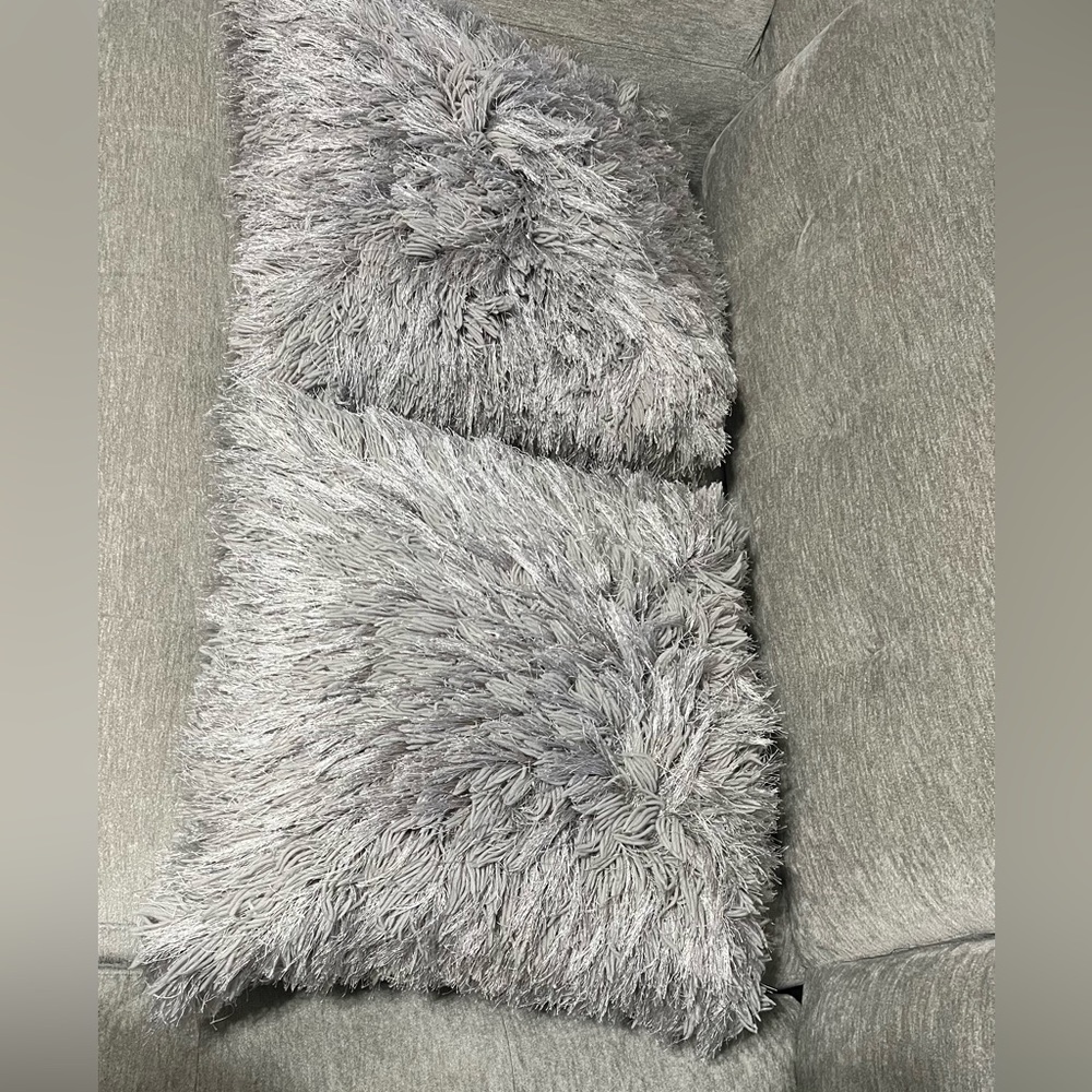 SAFAVIEH Two Large Gray Shag Metallic Silver Decorative Throw Pillows - Picture 3 of 17
